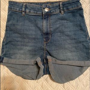 High waist blue jeans shorts